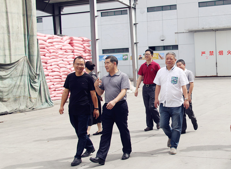 省社副主任、省農(nóng)合聯(lián)執(zhí)委會(huì)副主任張建蒞臨臺(tái)